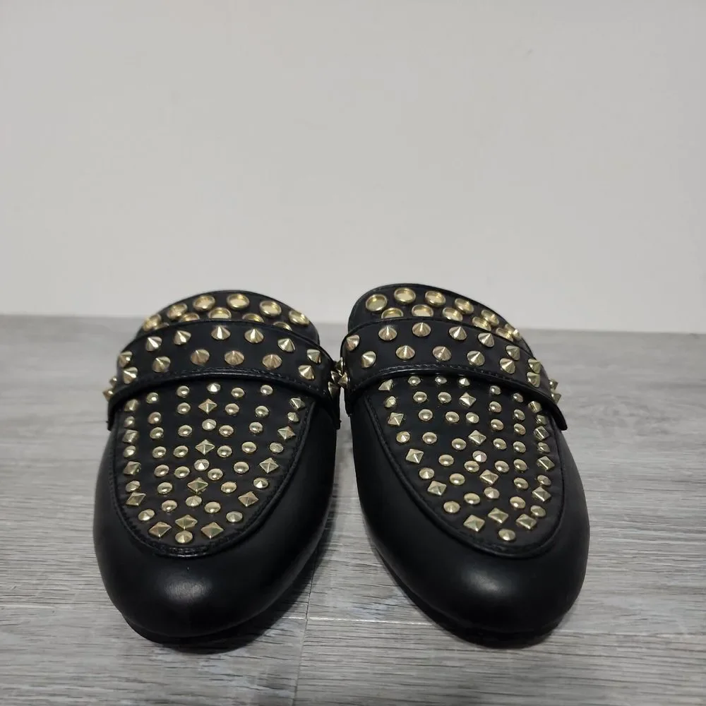 STEVE MADDEN Flat Size 5.5 M Leather Lining‎ Faux Fur Sock Studded Black Gold